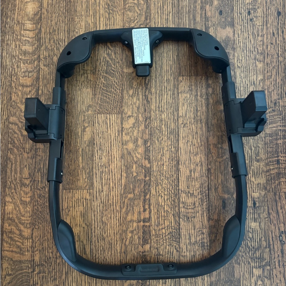 Nuna Mixx Ring Adapter for Nuna Pipa Car Seat